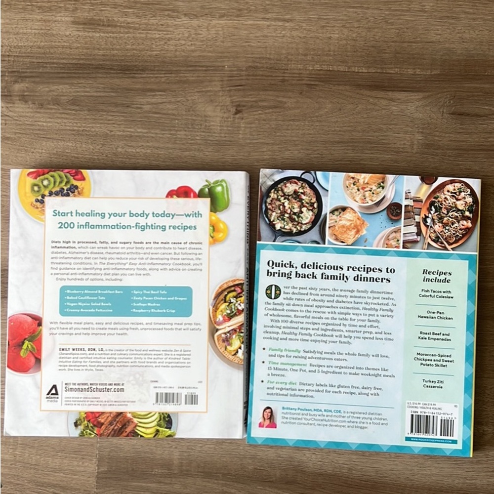 Two cookbooks - Picture 2 of 2
